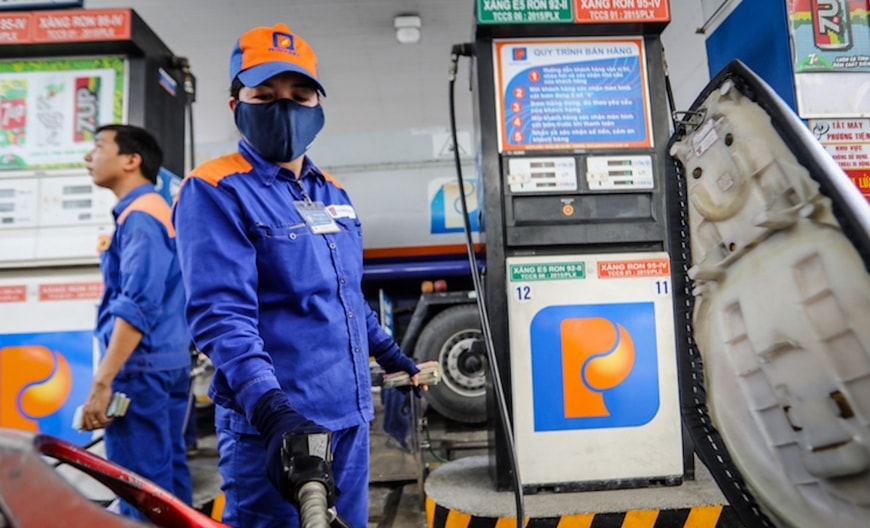 Giá xăng dầu hôm nay 6/10: Đồng loạt tăng