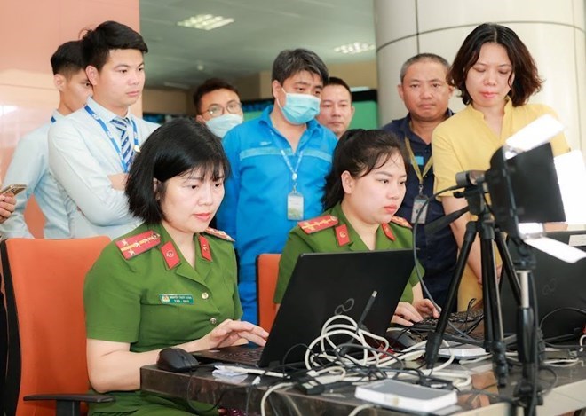 Bộ Công an đề xuất cấp tài khoản định danh điện tử cho trẻ em người nước ngoài