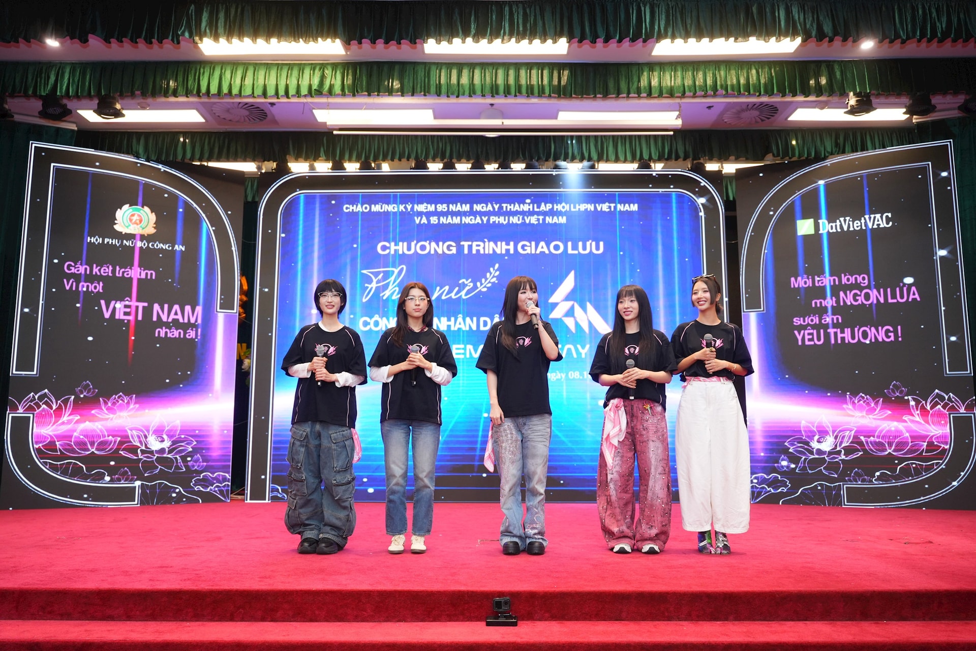 em-xinh-giao-luu-7.jpg