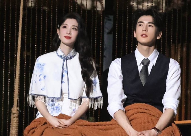 Trương Lăng Hách tinh tế với Vương Sở Nhiên ở phim “Giây phút ấy vượt giới hạn”