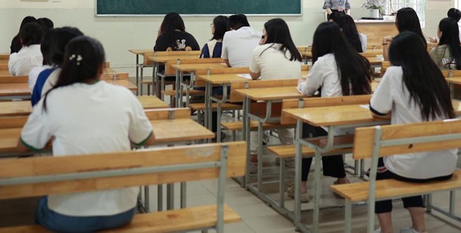 Tranh luận về đề xuất cách ly học sinh xúc phạm giáo viên khỏi trường học