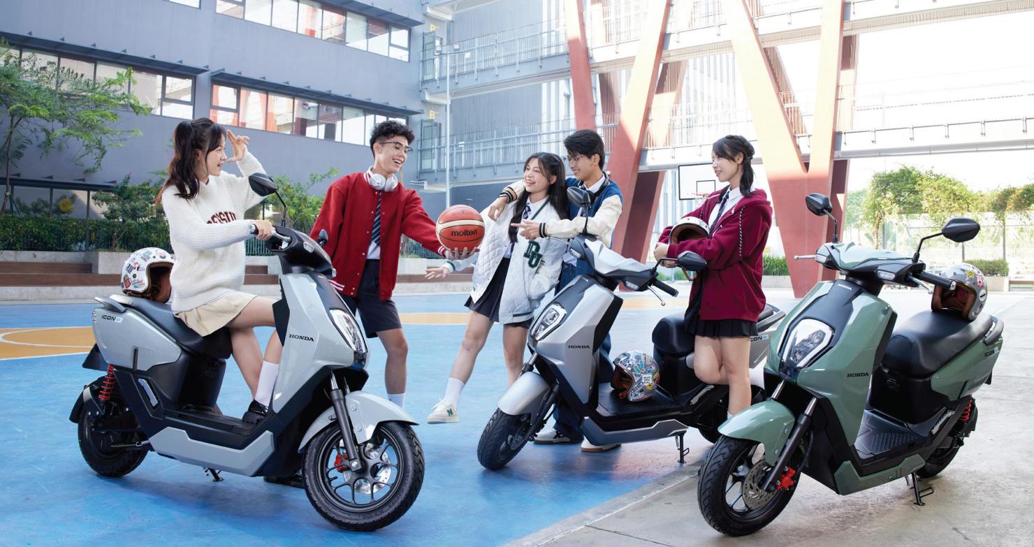 Xe điện cũng đang được ưa chuộng nhiều hơn. 