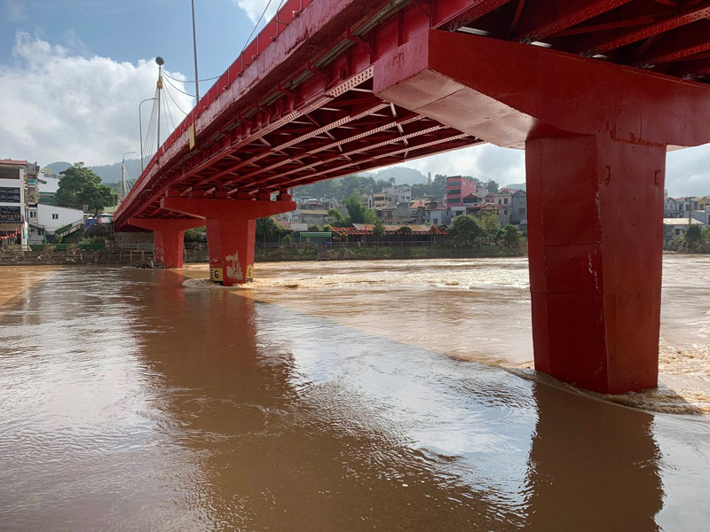 Nước lũ lần 3 tiếp tục tàn phá Cao Bằng. Ảnh: Tân Văn