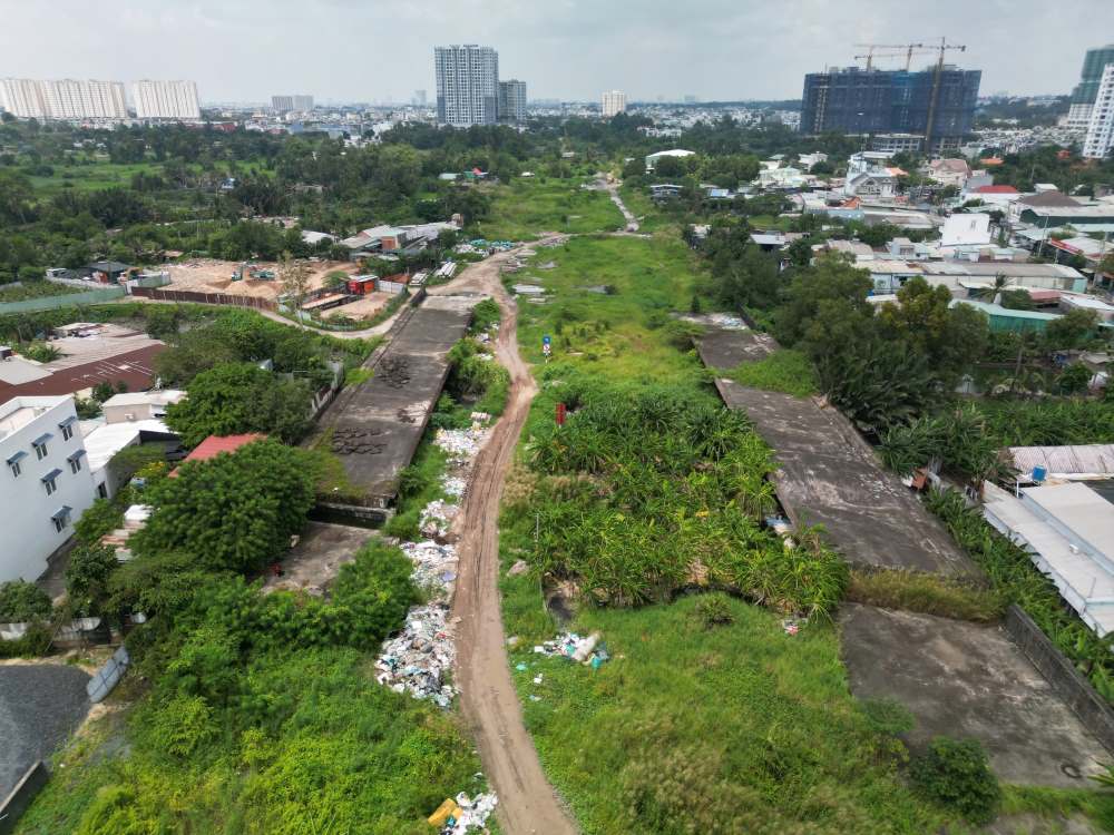 Đoạn đường gần 3 km này dự kiến khởi công lại vào cuối năm 2025. Ảnh: Anh Tú