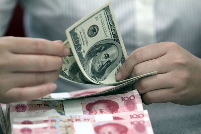 Trung Quốc tăng tốc bán USD, đón đầu xu thế nhân dân tệ mạnh