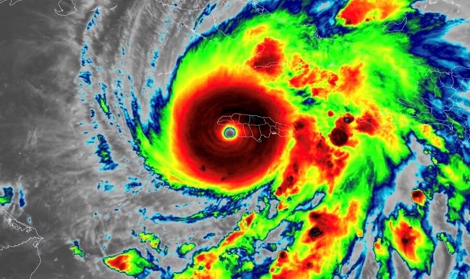 Siêu bão mạnh nhất năm Melissa hướng tới vùng đổ bộ thứ 2