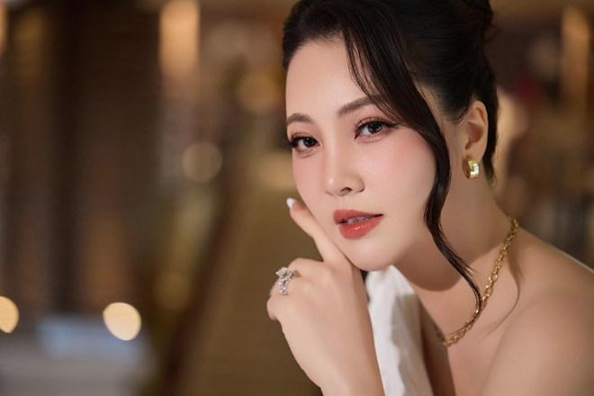 Á hậu Thụy Vân bất ngờ tiết lộ đã sinh con thứ 2