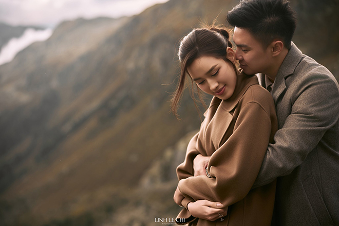 Hoa hậu Đỗ Thị Hà và doanh nhân Viết Vương - thiếu gia Tập đoàn Sơn Hải trong bộ ảnh tại châu Âu. Ảnh: Lê Chí Linh