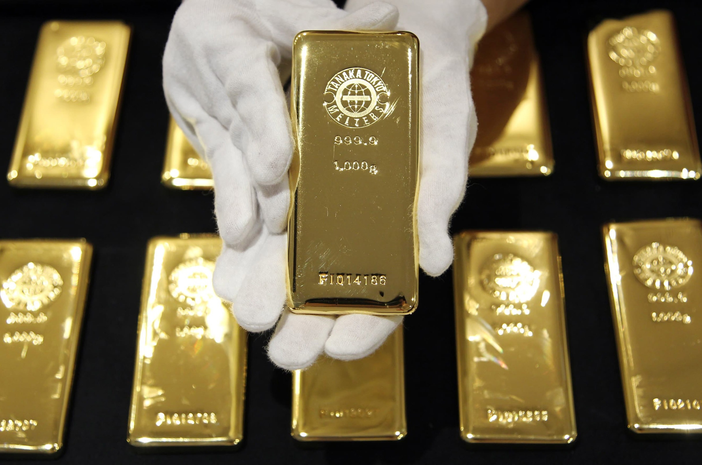 Giá vàng hôm nay 10 11 2025 Giá vàng SJC, giá vàng nhẫn, giá vàng thế giới