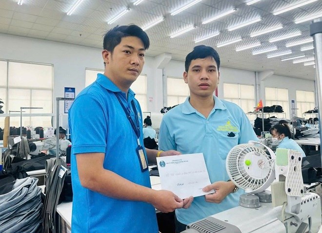 Công đoàn đề nghị hỗ trợ cho hàng chục đoàn viên ở Quảng Ngãi mất nhà vì lụt bão