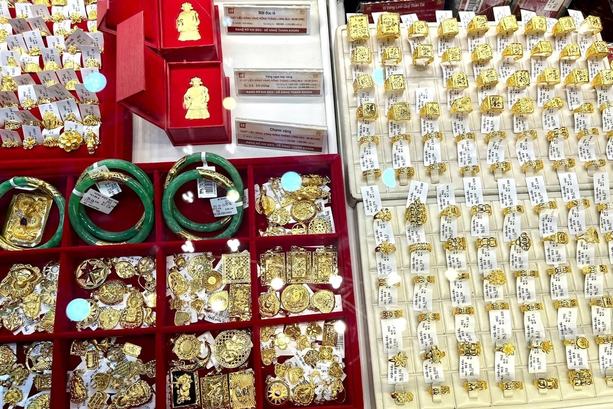 Giá vàng hôm nay 22 11 2025 Giá vàng SJC, giá vàng nhẫn, vàng thế giới