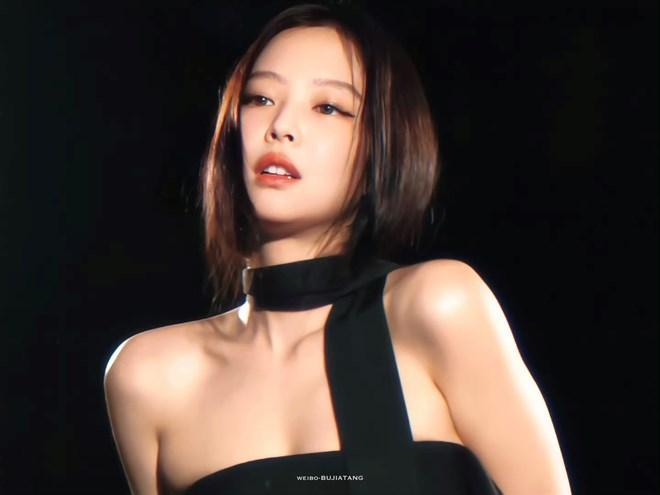 Jennie (Blackpink) được vinh danh là thần tượng Hàn Quốc số 1 của năm 2025
