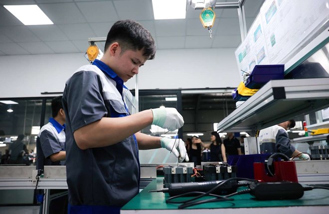 Chuyên gia dự báo về tăng trưởng GDP Việt Nam cả năm 2025