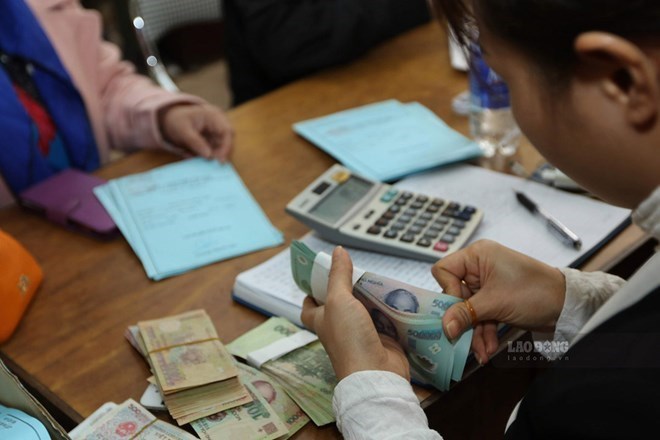 Người hưởng lương hưu không cần gia hạn thẻ bảo hiểm y tế