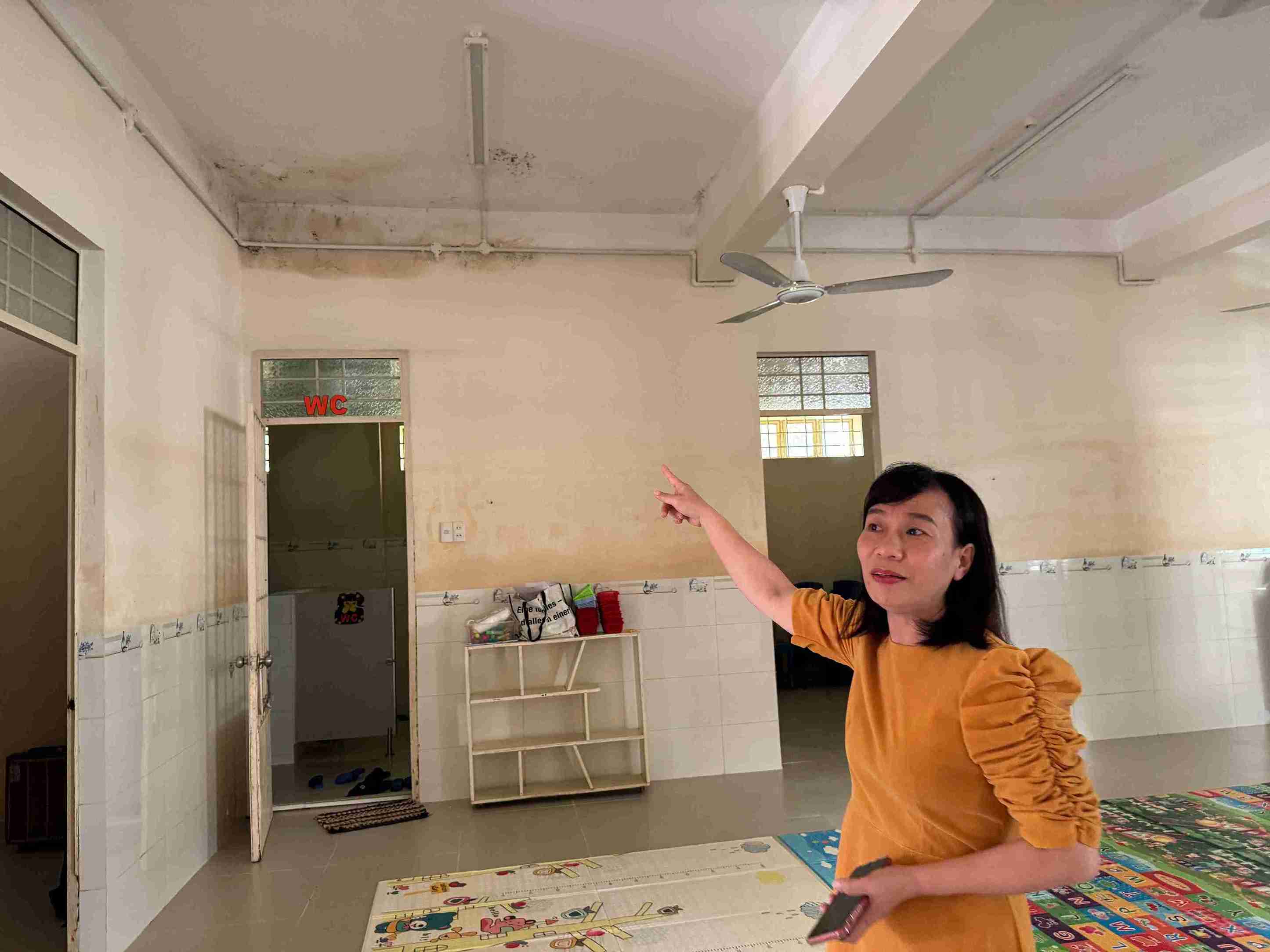 Trường mầm non Diên An ở thôn Phú An Nam xuống cấp dù trước đó mới được sửa chữa. Ảnh: Hữu Long