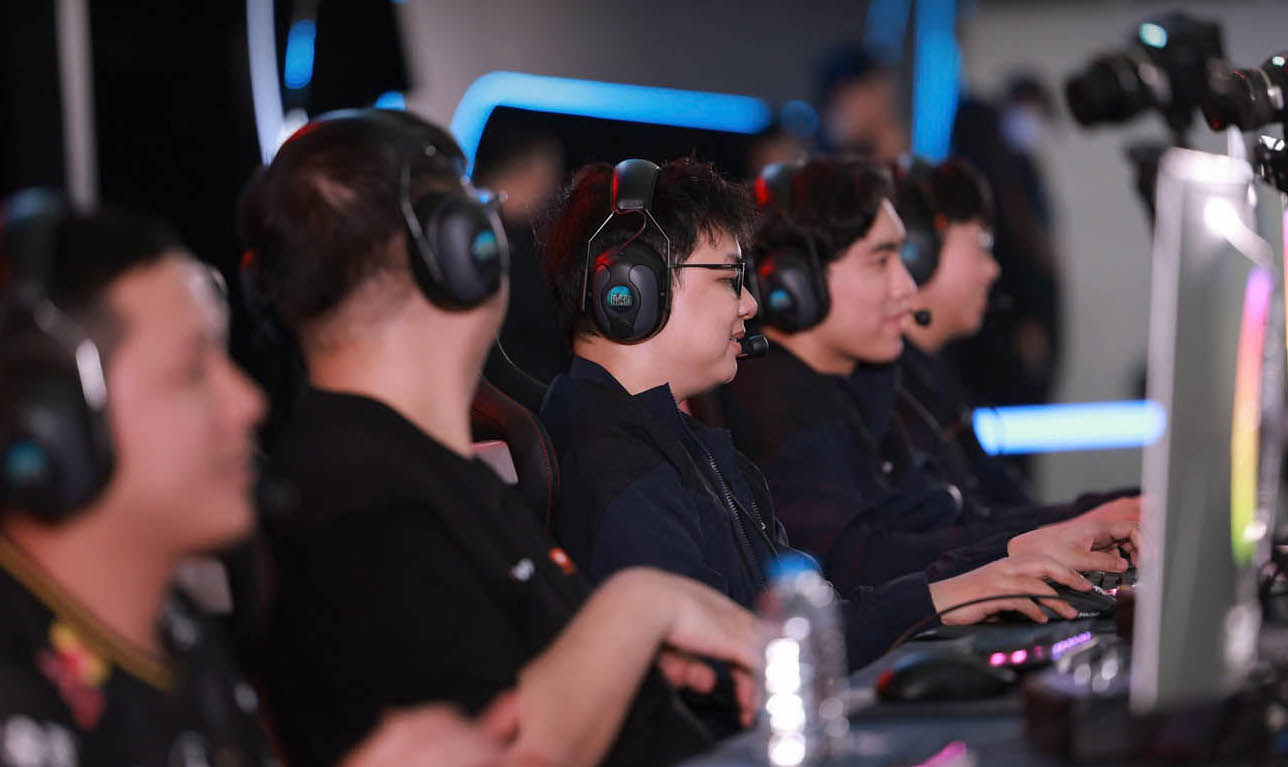 Những huyền thoại Liên Minh Huyền Thoại Việt Nam như Levi, Archie, Kiaya và Sofm. Ảnh: Ban tổ chức cung cấp