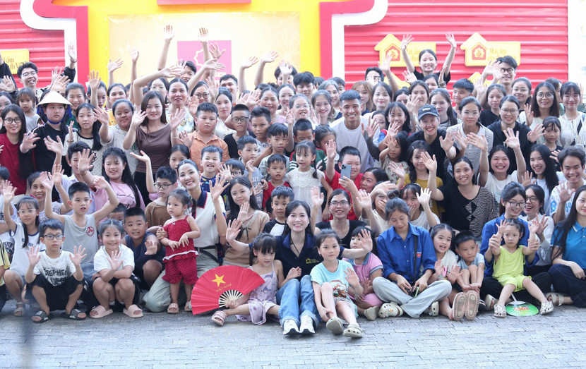 Ốc Thanh Vân, Thanh Thảo cùng loạt nghệ sĩ về Hải Phòng cùng “Mái ấm gia đình Việt” ảnh 2 mai-am-gia-dinh-viet-9.jpg