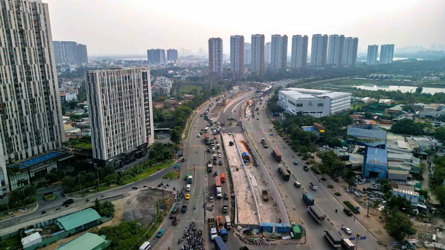 Hầm chui HC1-02 sẽ nối liền với hầm chui HC1-01 đã thông xe trước đó. Ảnh: Anh Tú