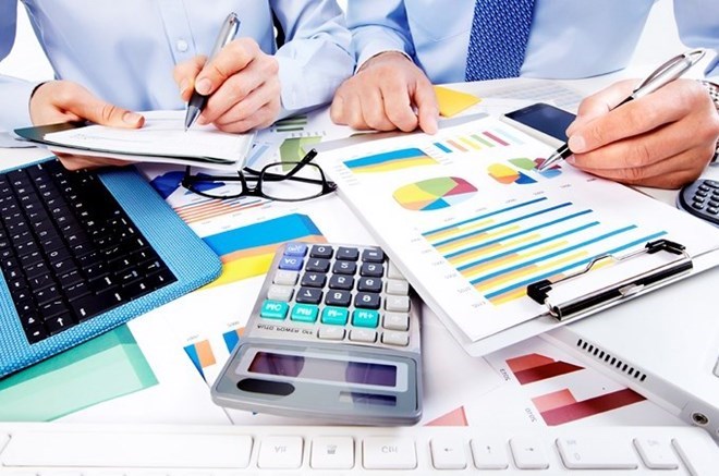 Doanh nghiệp lúng túng khi chi trả tiền lương từ 5 triệu đồng phải chuyển khoản