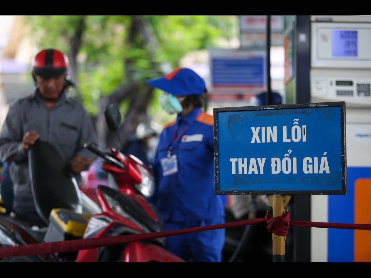 Chiều nay 15/1 giá xăng dầu trong nước được dự báo điều chỉnh tăng