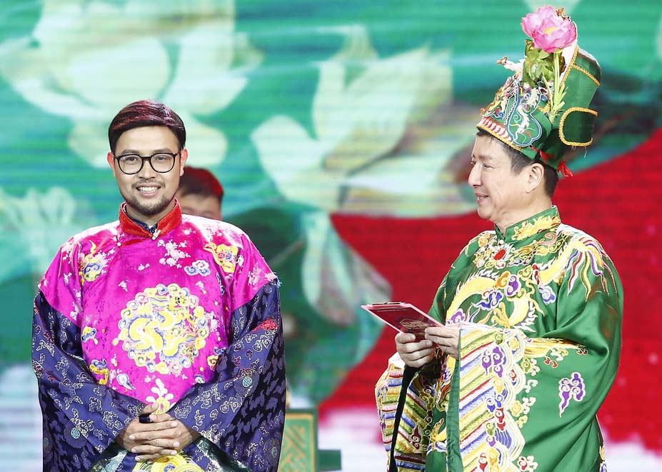 NSƯT Chí Trung đảm nhận nhiều vai Táo khác nhau ở các mùa Táo Quân, nhưng anh được nhớ đến nhiều nhất với Táo Giao thông. Ảnh: VFC