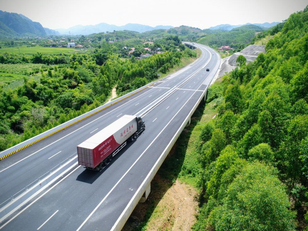 Sớm tháo gỡ khó khăn cho dự án cao tốc Bắc Giang - Lạng Sơn. Ảnh: TL.