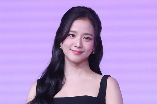 Jisoo (Blackpink) lên tiếng về tranh cãi kỹ năng diễn xuất