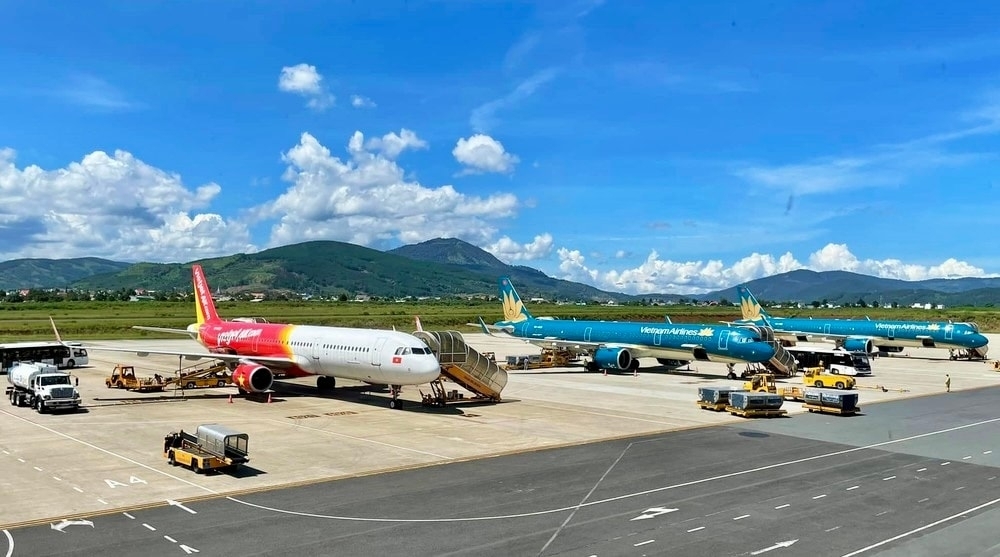 Tạm đóng cửa sân bay Liên Khương: Kết nối với Lâm Đồng bằng cách nào?