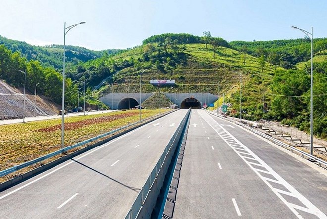 Chạy đua hoàn thiện để khai thác cao tốc Quảng Ngãi - Hoài Nhơn