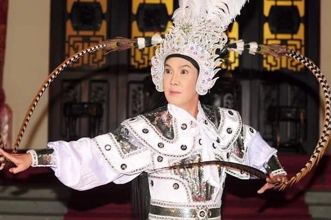 NSƯT Vũ Linh cấm con nuôi và học trò hát nhép khi theo nghề cải lương