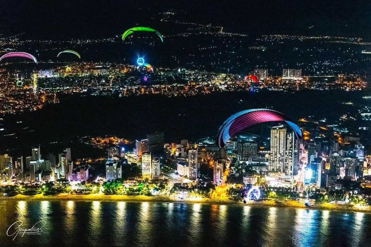 Khánh Hòa sẽ nâng cấp hoạt động lễ hội Festival Biển Nha Trang- Khánh Hòa, lễ hội ánh sáng quốc tế EGN Ever Glamour Nha Trang, liên hoan du lịch Biển thành sản phẩm công nghiệp văn hóa mang thương hiệu địa phương. Ảnh: Gin Patin