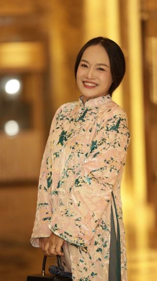 NSƯT Tú Oanh: Cứ hết mình với vai phụ, cơ hội sẽ đến