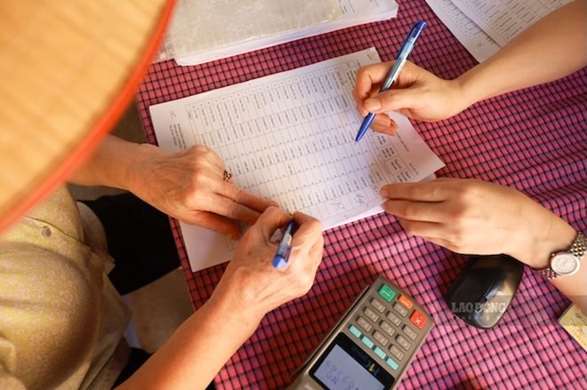 Bộ Y tế trả lời về việc truy lĩnh tiền trợ cấp xã hội hằng tháng