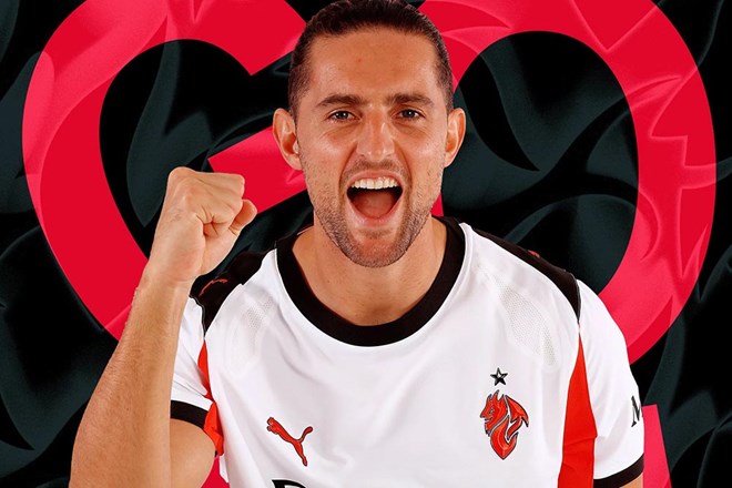 AC Milan thắng tối thiểu Hellas Verona, vươn lên nhì bảng Serie A