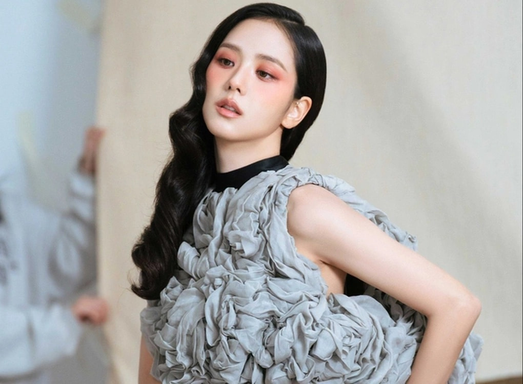 Jisoo (Blackpink) đối mặt với làn sóng tẩy chay do bê bối của anh trai. Ảnh Nate