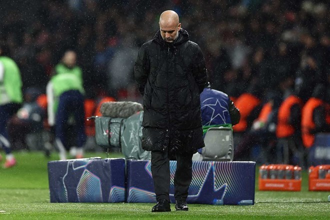 HLV Pep Guardiola chưa buông xuôi trong cuộc đua vô địch với Arsenal