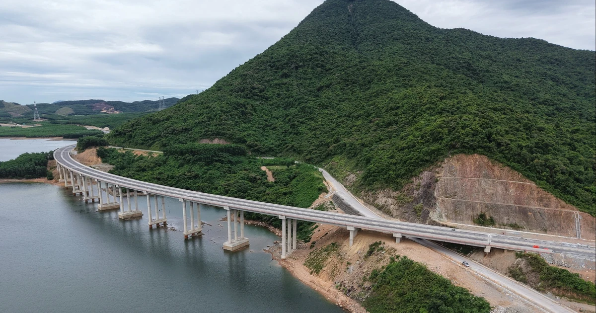 Giao nhiệm vụ nghiên cứu cao tốc Vũng Áng - Cha Lo | Báo Công Luận