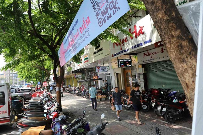 TPHCM tìm phương án quản lý vỉa hè hiệu quả