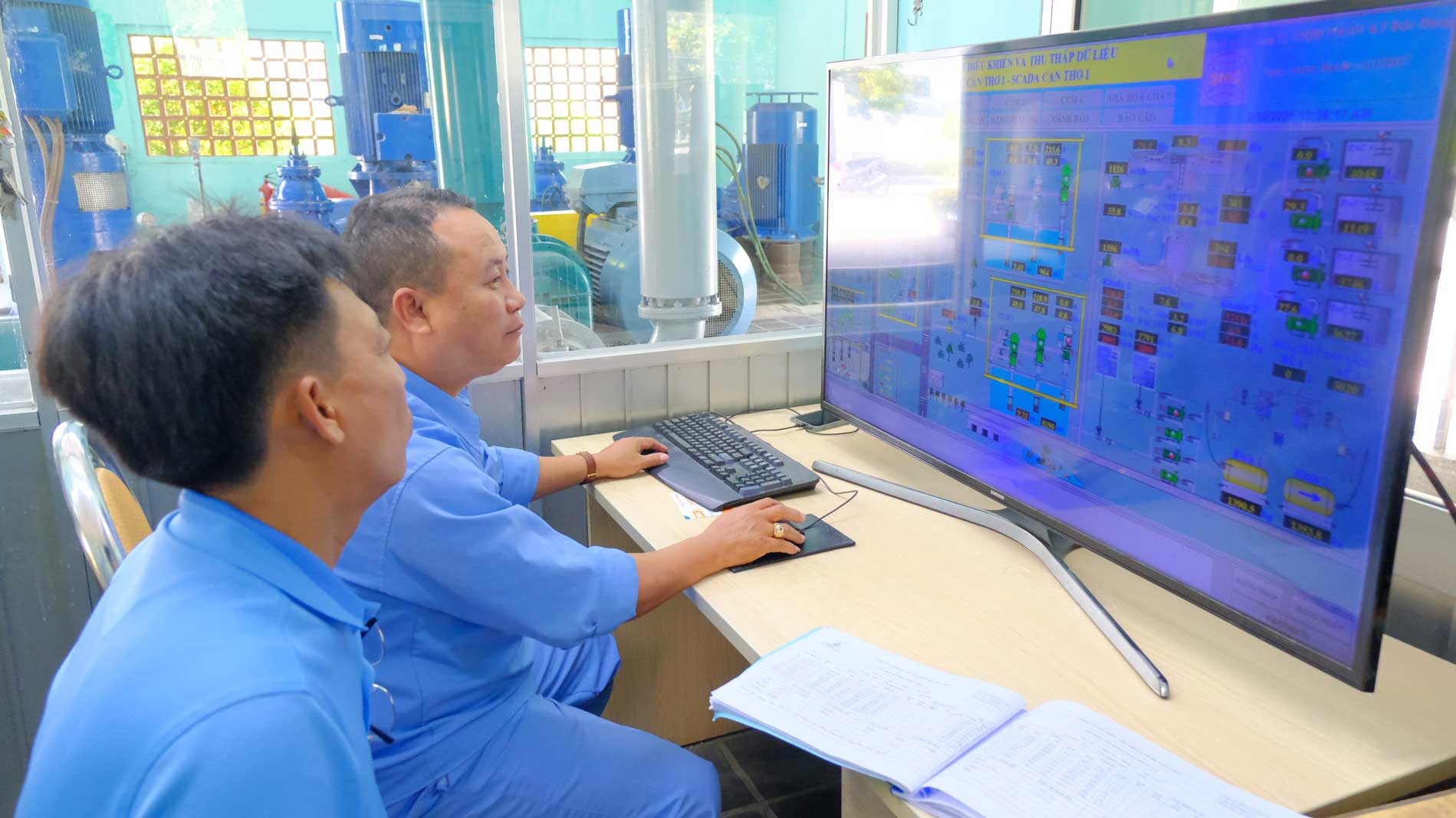 Việc nâng cao năng lực và kỹ năng số cho đội ngũ cán bộ Công đoàn các cấp là cần thiết trong bối cảnh mới. Ảnh: Mỹ Ly