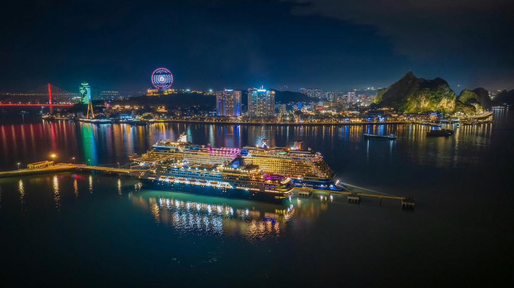 5cang-tau-khach-quoc-te-ha-long.jpg