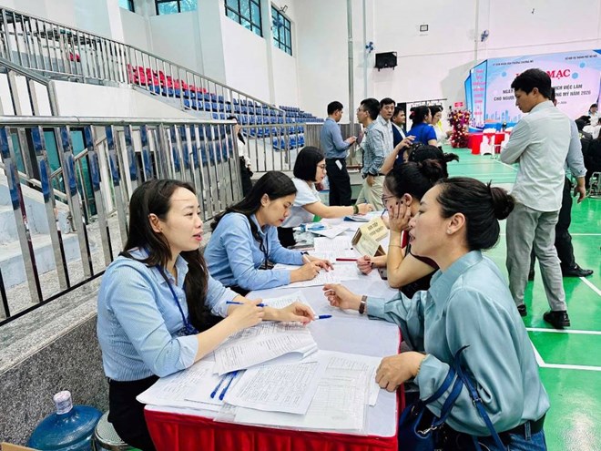 Sắp có 572 chỉ tiêu tuyển dụng, lương 15 triệu đồng/tháng trở lên tại Hà Nội