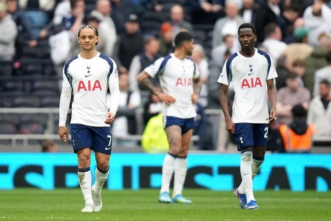 Tottenham chỉ cần không thua Everton để trụ hạng. Ảnh: AFP
