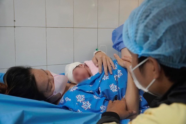 Sinh con được BHYT chi trả tới 100%, nhiều người chưa biết