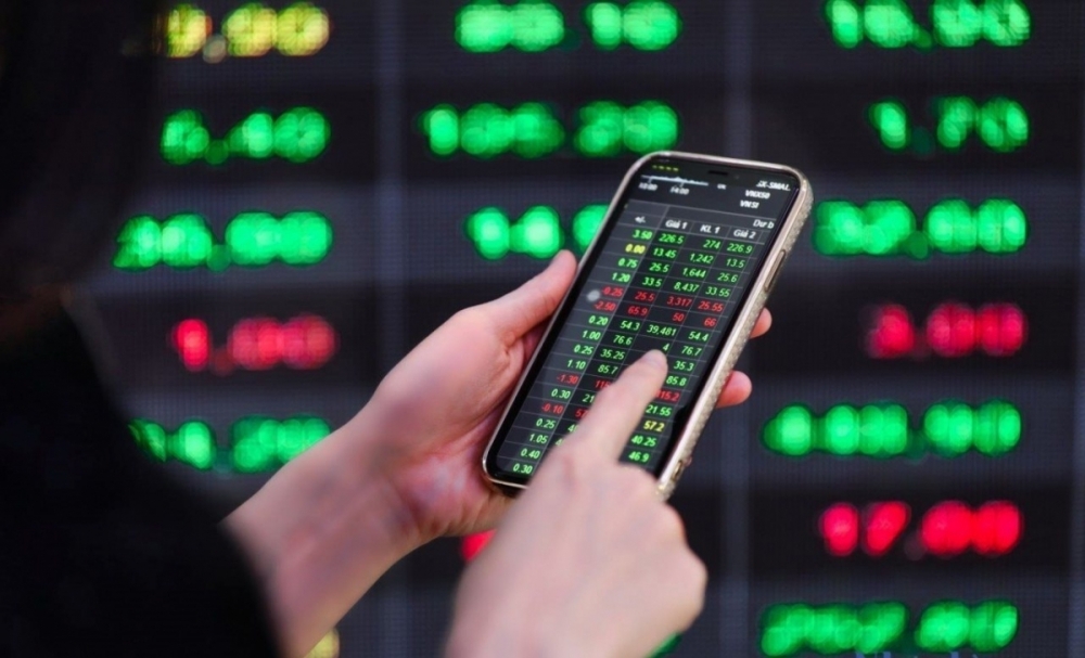 VN-Index đối mặt phép thử vùng 1.850 điểm