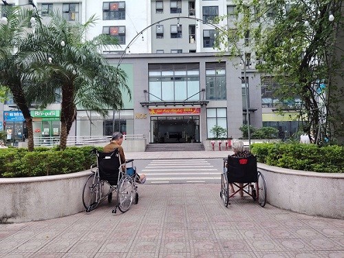 Lương hưu gần 20 triệu đồng, nhiều người già băn khoăn vào viện dưỡng lão