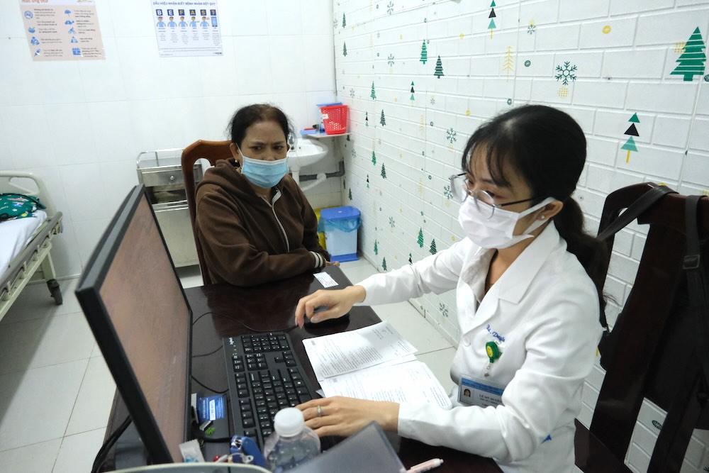 Công tác khám bệnh tại TTYT khu vực Cái Răng, TP Cần Thơ. Ảnh: Phong Linh.