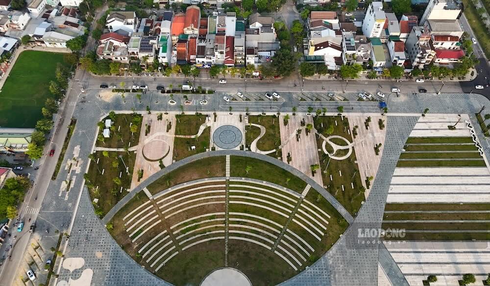 Những hạng mục mới đã hoàn thiện giúp người dân có không gian mới để vui chơi, thể dục thể thao. Ảnh: Phúc Đạt
