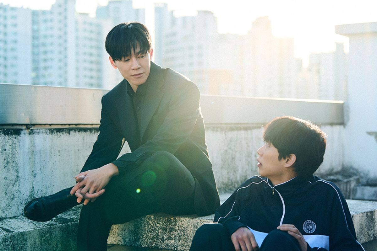 Kim Moo Yeol thể hiện vai diễn mạnh mẽ, hài hước nhưng cũng sâu sắc. Ảnh: Netflix