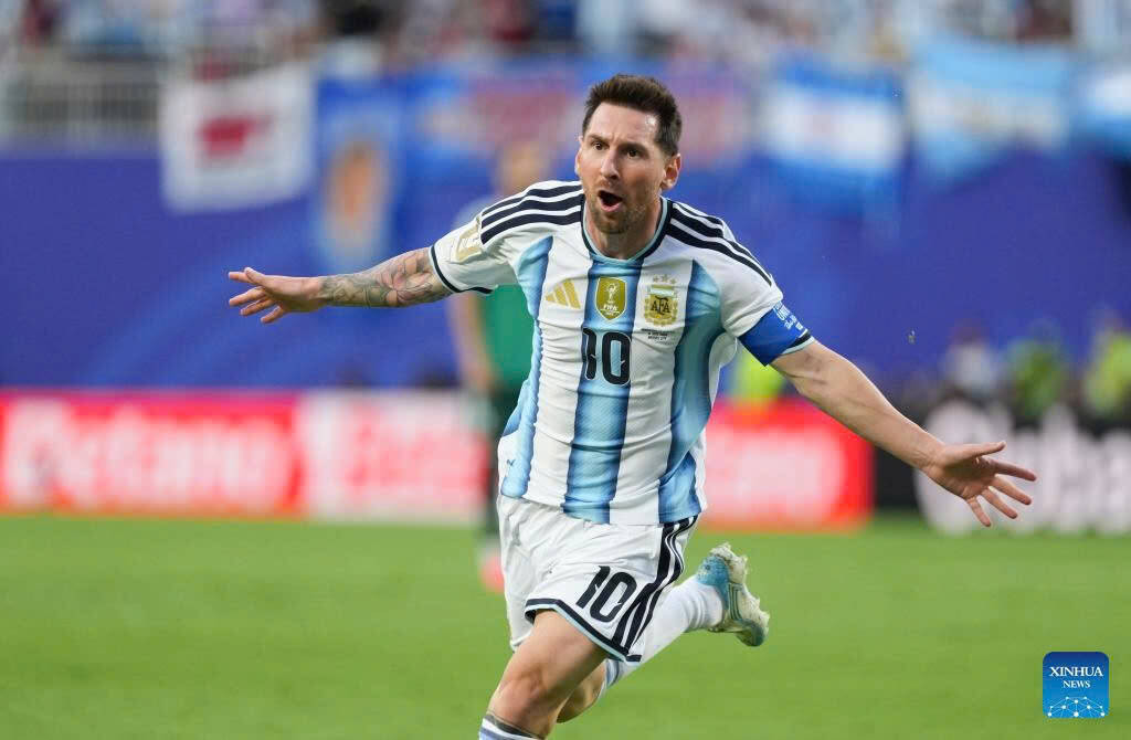 23-messi-21.jpg