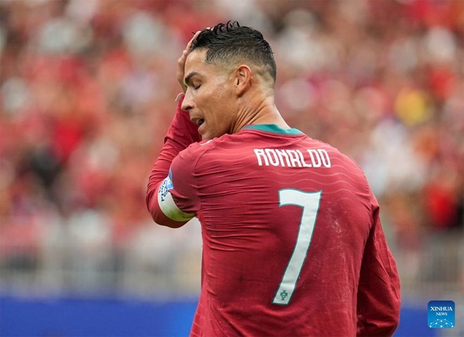 Dù ra sao Roberto Martinez vẫn tin tưởng Ronaldo